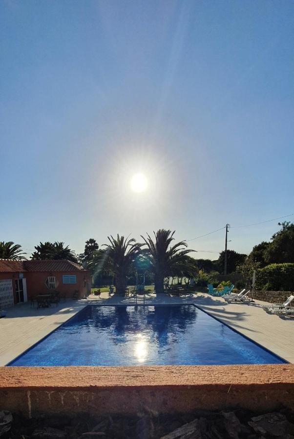 Villa Belinha - Guest House Quarteira Exterior photo